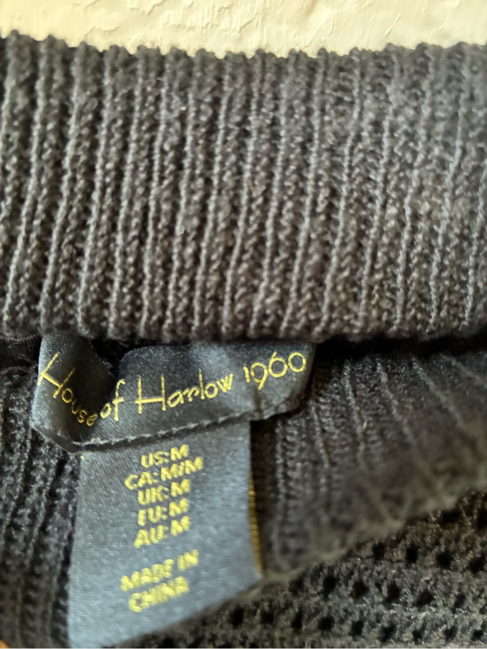 House of Harlow 1960 Black Knit A-Line Skirt and criss cross open-back top - Picture 5 of 7